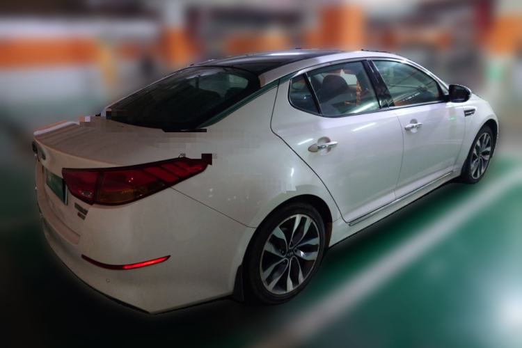 Used Kia K5 2015 2.0L Automatic LUX Rear Right 45 Deg