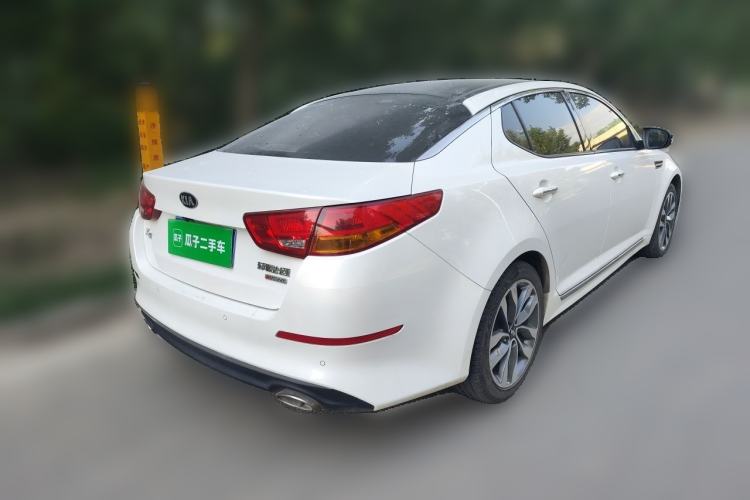 Used Kia K5 2015 2.0L Automatic LUX Rear Right 45 Deg