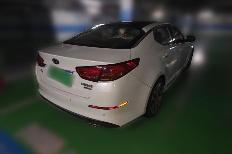 Used Kia K5 2015 2.0L Automatic LUX Rear Right 45 Deg
