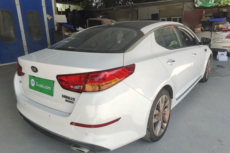 Used Kia K5 2015 2.0L Automatic LUX Rear Right 45 Deg