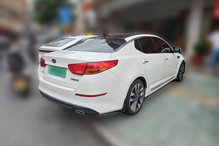 Used Kia K5 2015 2.0L Automatic LUX Rear Right 45 Deg