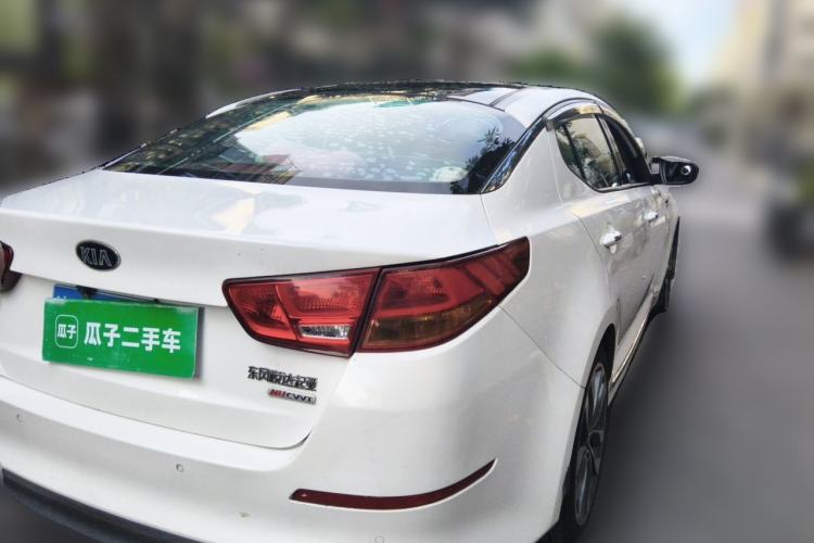 Used Kia K5 2015 2.0L Automatic LUX Rear Right 45 Deg
