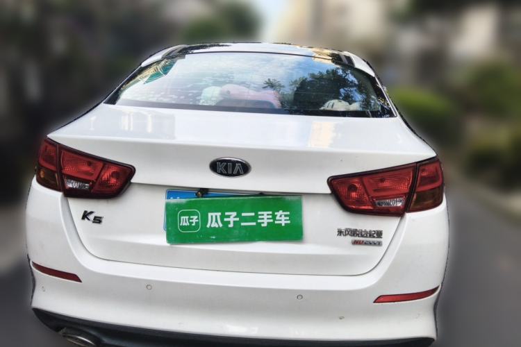 Used Kia K5 2015 2.0L Automatic LUX Rear