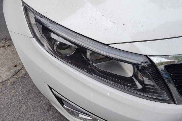 Used Kia K5 2015 2.0L Automatic GL Right Front Headlight