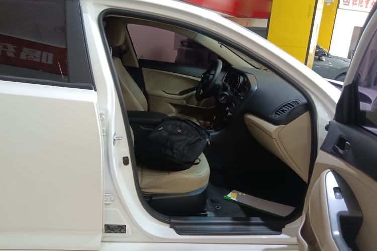 Used Kia K5 2015 2.0L Automatic GL Right Front Seat