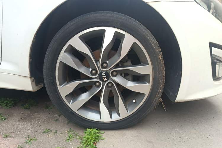 Used Kia K5 2015 2.0L Automatic LUX