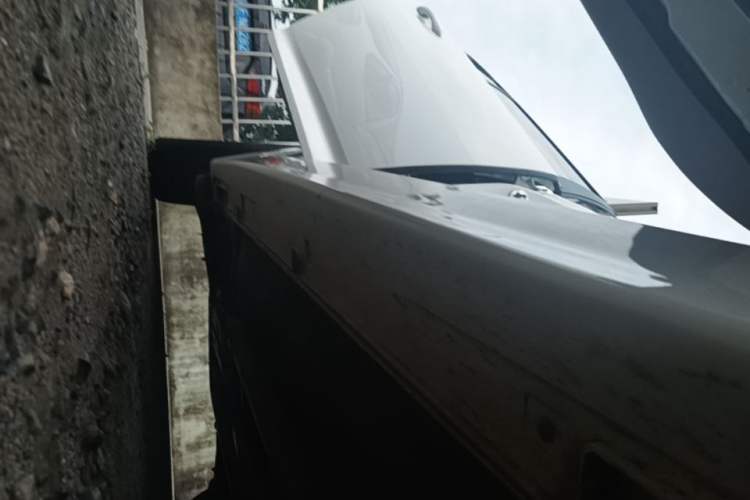 Used Kia K5 2015 2.0L Automatic GL Right Side Sill