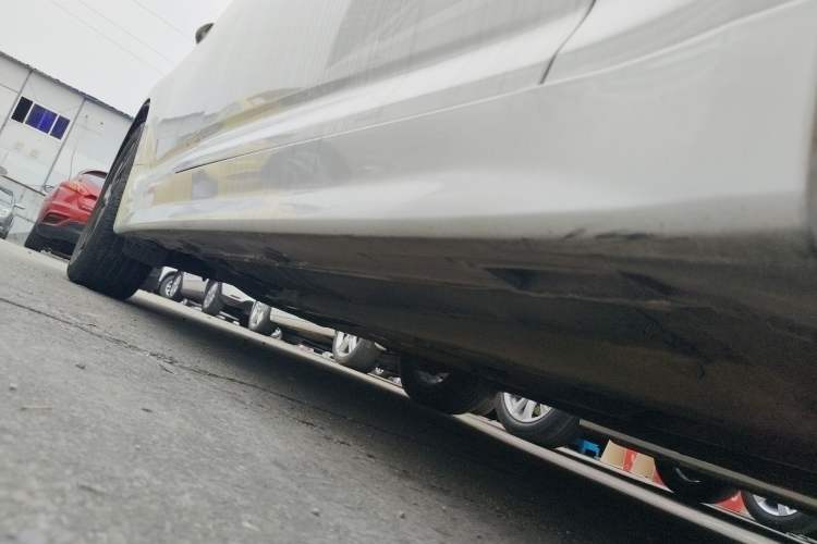 Used Kia K5 2015 2.0L Automatic GLS Right Side Sill