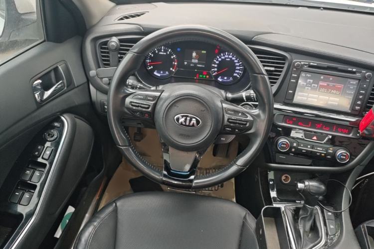 Used Kia K5 2015 2.0L Automatic Special Steering Wheel