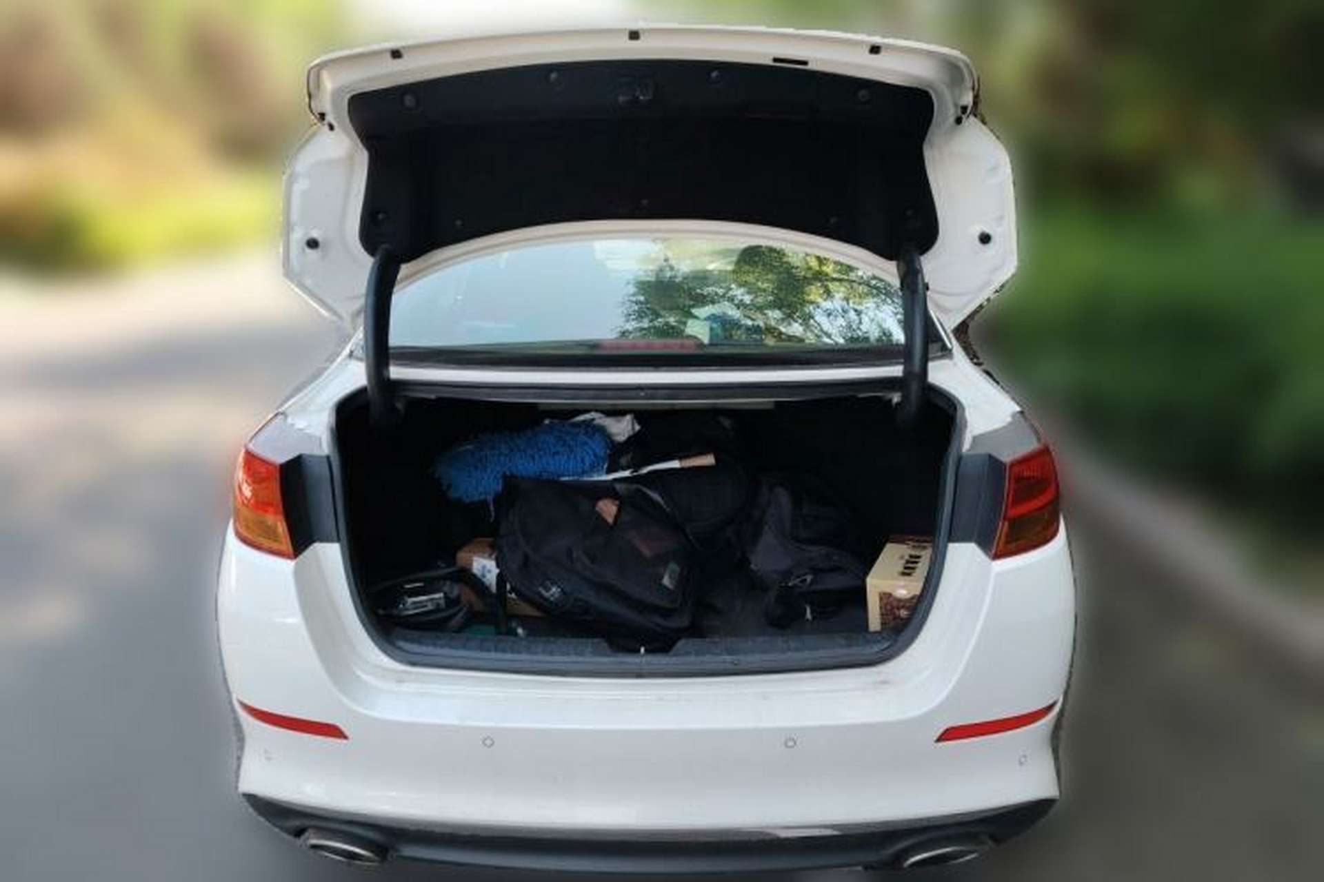 Used Kia K5 2015 2.0L Automatic LUX Trunk