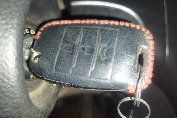 Used Kia K5 2015 2.0L Automatic GL Vehicle Key