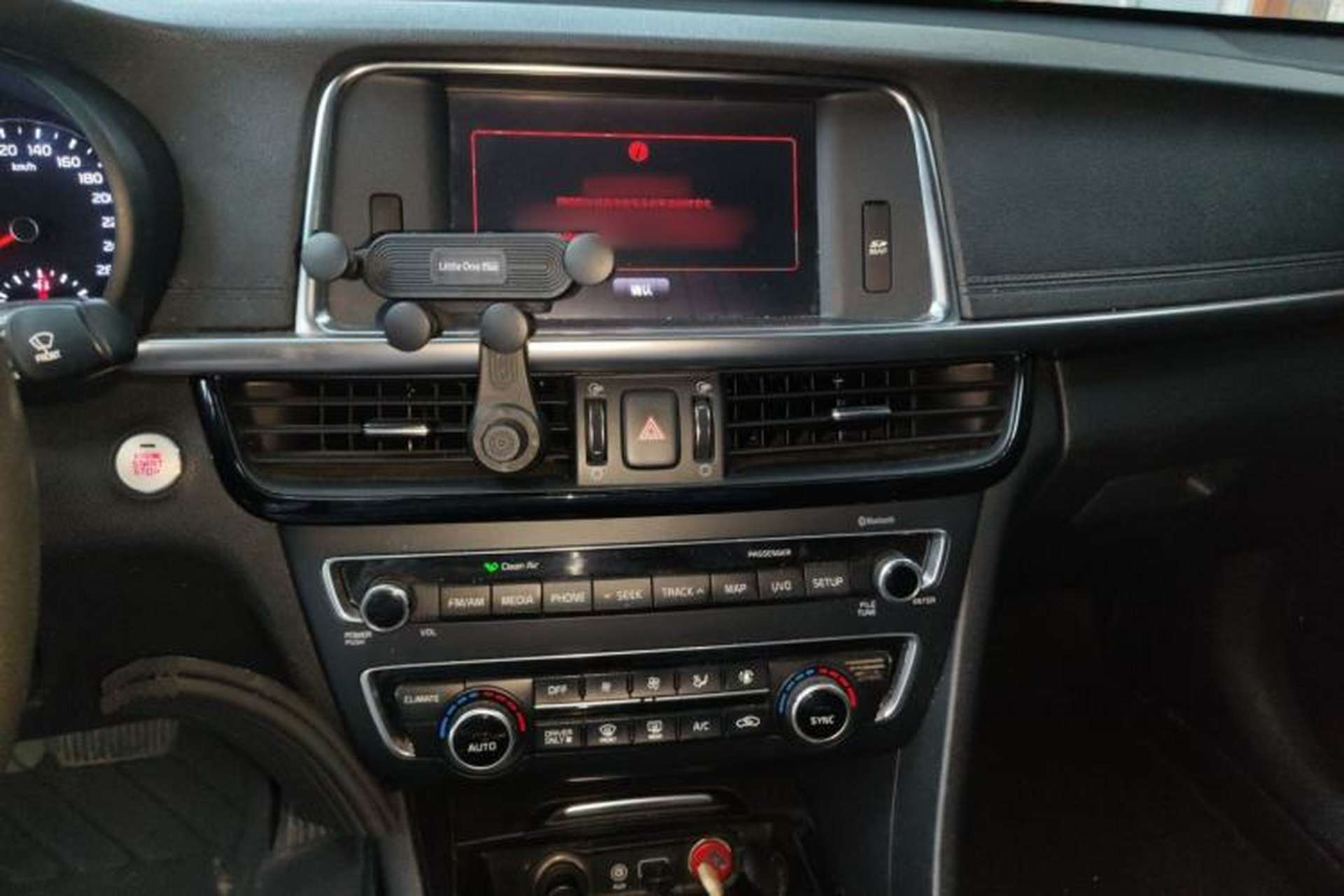 Used Kia K5 2016 2.0L Hybrid GLS Audio And AC Panel