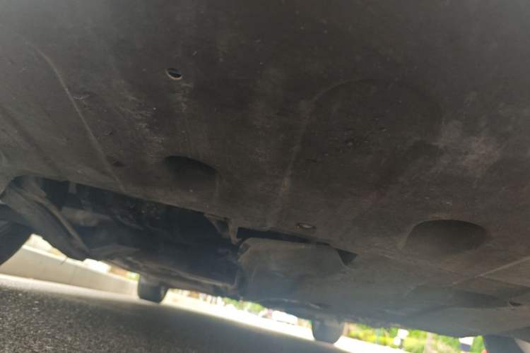 Used Kia K5 2016 2.0L Hybrid GLS Chassis Front