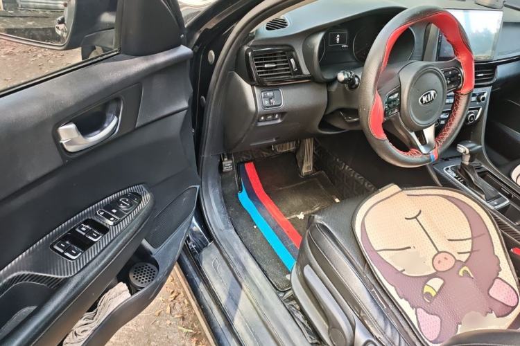 Used Kia K5 2016 2.0L Hybrid GLS Driver Seat