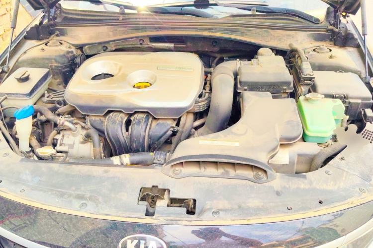 Used Kia K5 2016 2.0L Hybrid GLS Engine Bay
