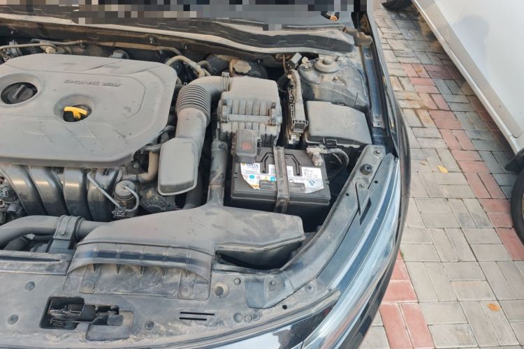 Used Kia K5 2016 2.0L Automatic GL Engine Bay Left