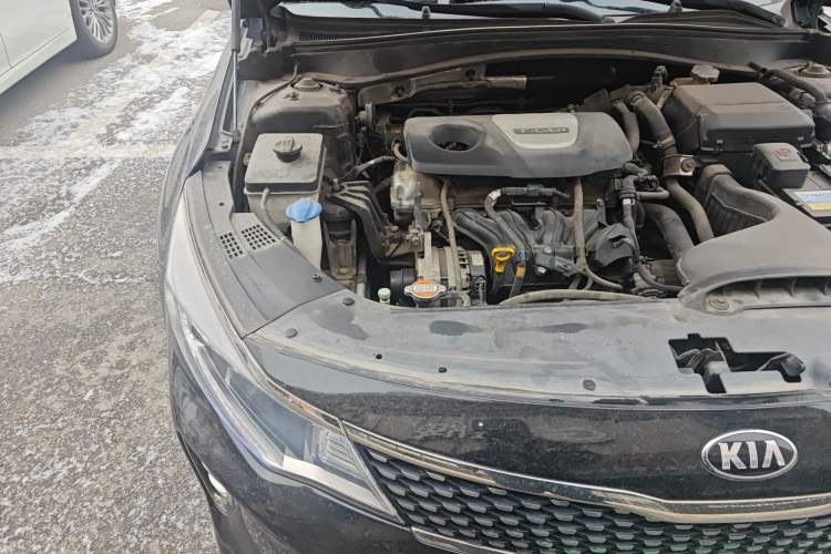 Used Kia K5 2016 1.6T Automatic LUX Engine Bay Right