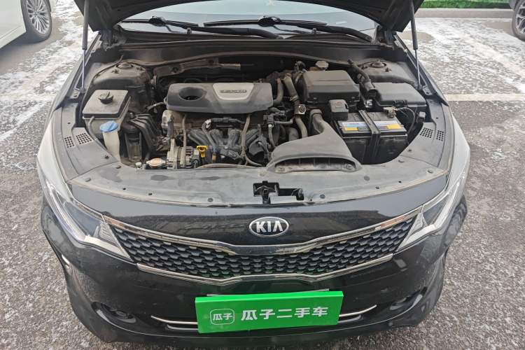 Used Kia K5 2016 1.6T Automatic LUX Engine Bay