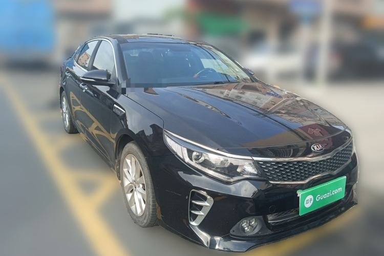 Used Kia K5 2016 1.6T Automatic LUX Front Right 45 Deg