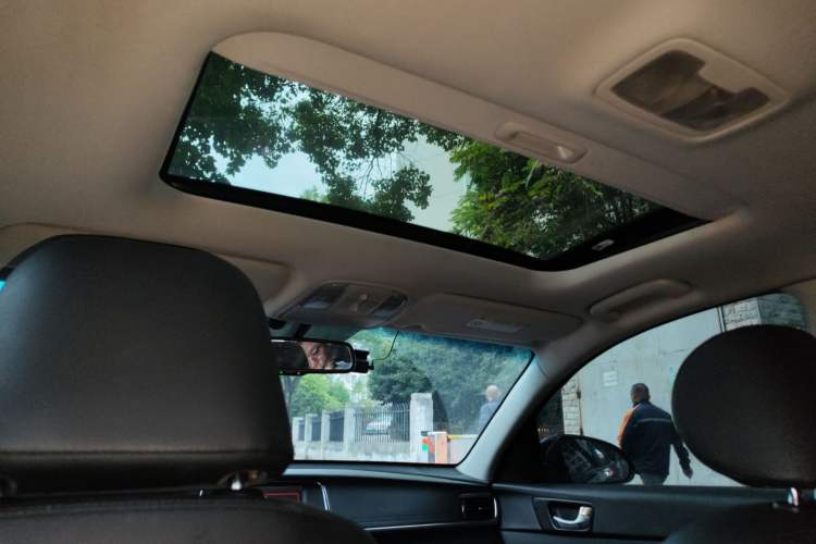Used Kia K5 2016 2.0L Hybrid GLS Headliner