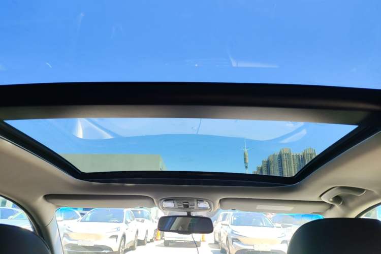 Used Kia K5 2016 2.0L Automatic LUX Headliner