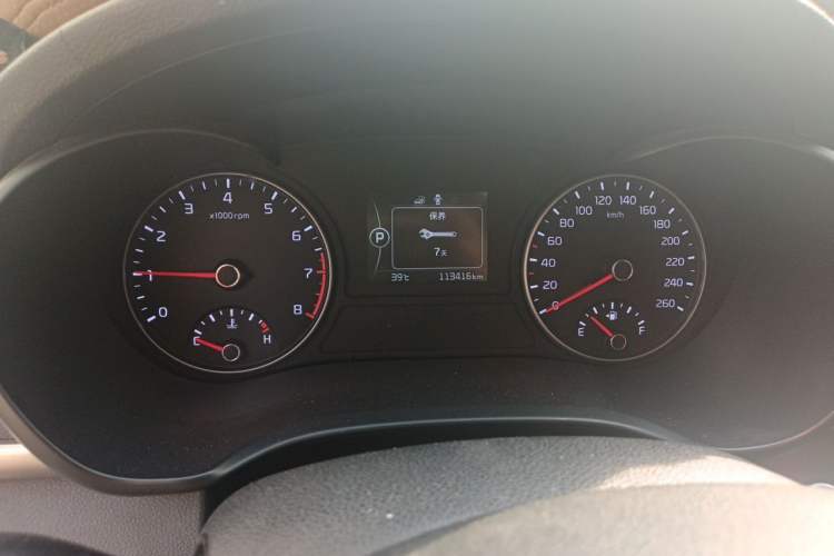 Used Kia K5 2016 1.6T Automatic LUX Instrument Cluster