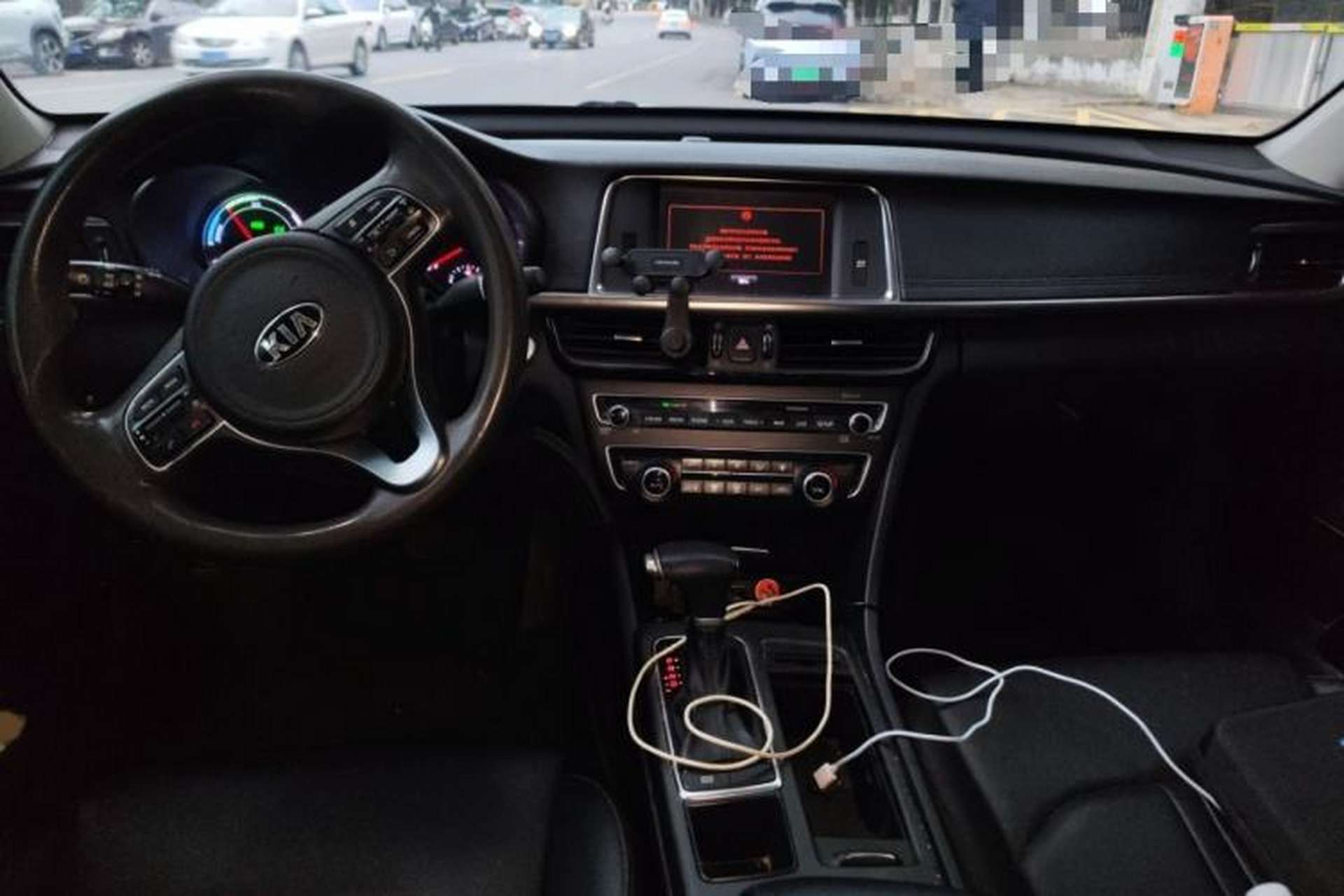 Used Kia K5 2016 2.0L Hybrid GLS Interior 2
