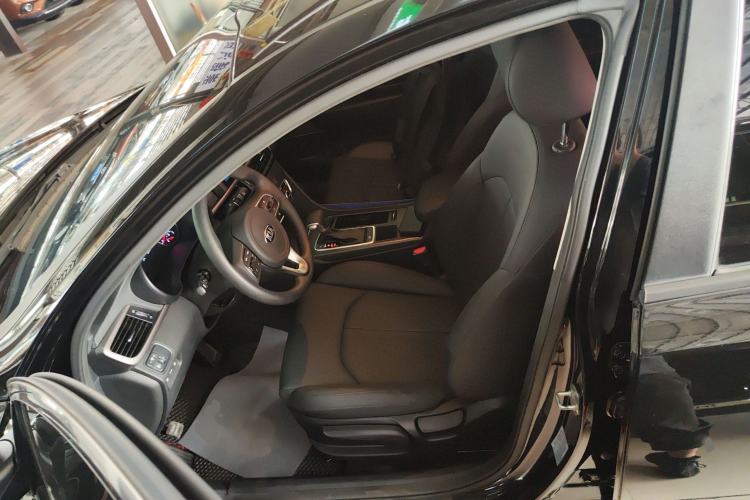 Used Kia K5 2016 2.0L Automatic GL Left Front Seat