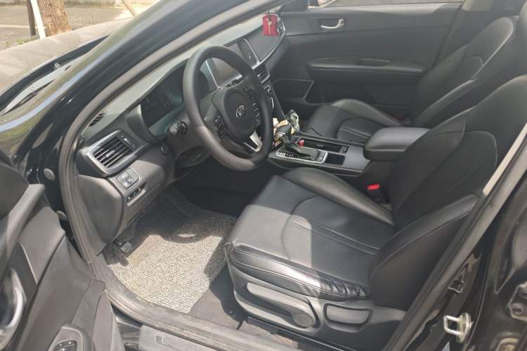 Used Kia K5 2016 2.0L Hybrid GLS Left Front Seat