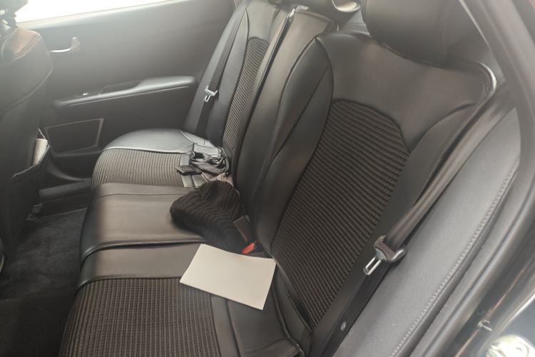 Used Kia K5 2016 1.6T Automatic LUX Left Rear Seat