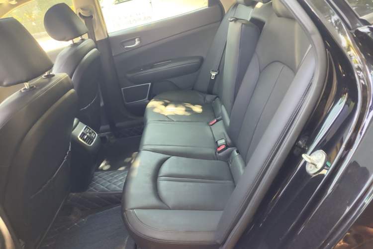 Used Kia K5 2016 2.0L Automatic LUX Left Rear Seat