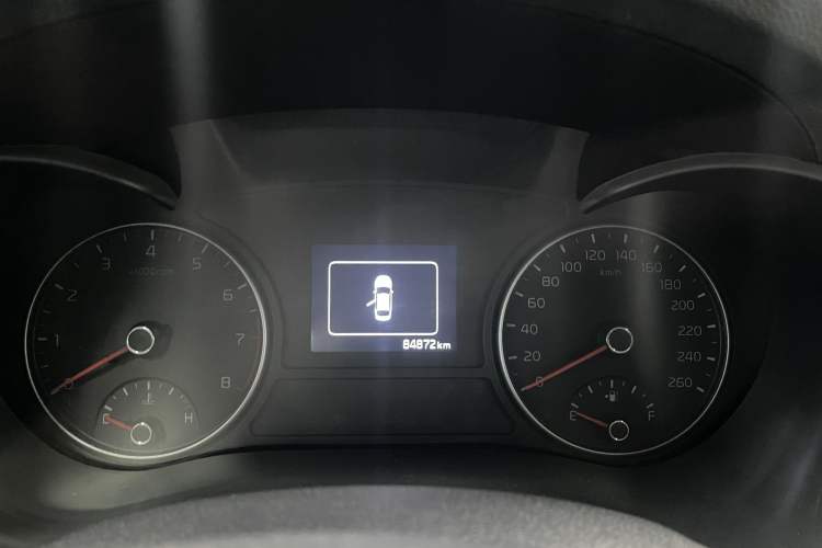 Used Kia K5 2016 1.6T Automatic LUX Odometer Close Up