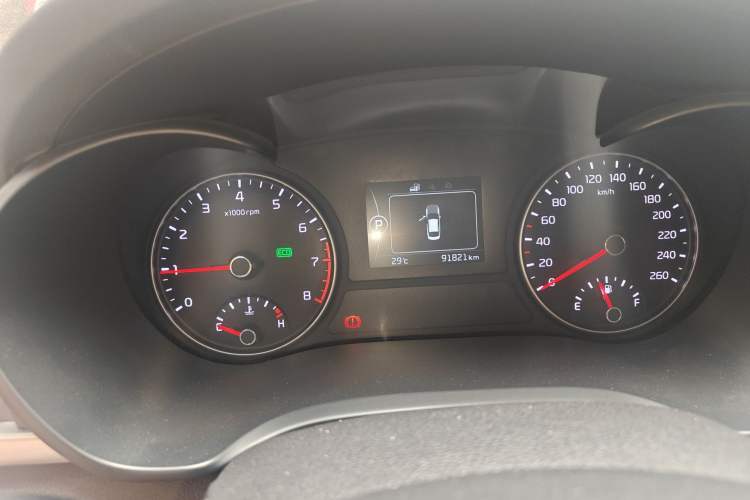 Used Kia K5 2016 1.6T Automatic LUX Odometer Close Up
