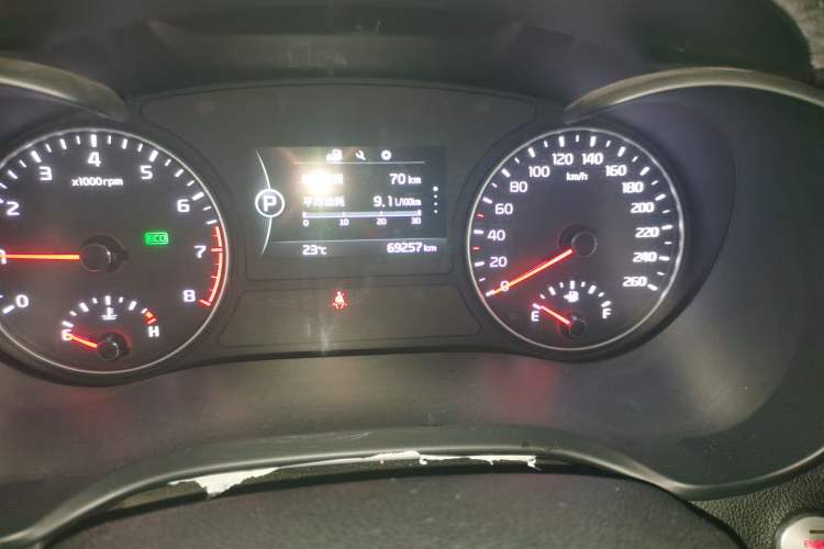 Used Kia K5 2016 2.0L Automatic LUX Odometer Close Up