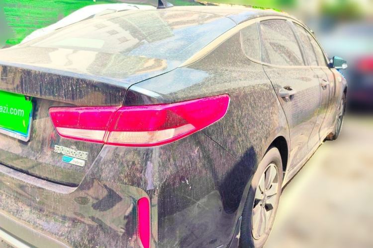 Used Kia K5 2016 2.0L Hybrid GLS Rear Right 45 Deg