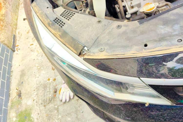 Used Kia K5 2016 2.0L Hybrid GLS Right Front Headlight