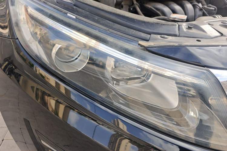 Used Kia K5 2016 2.0L Automatic GL Right Front Headlight