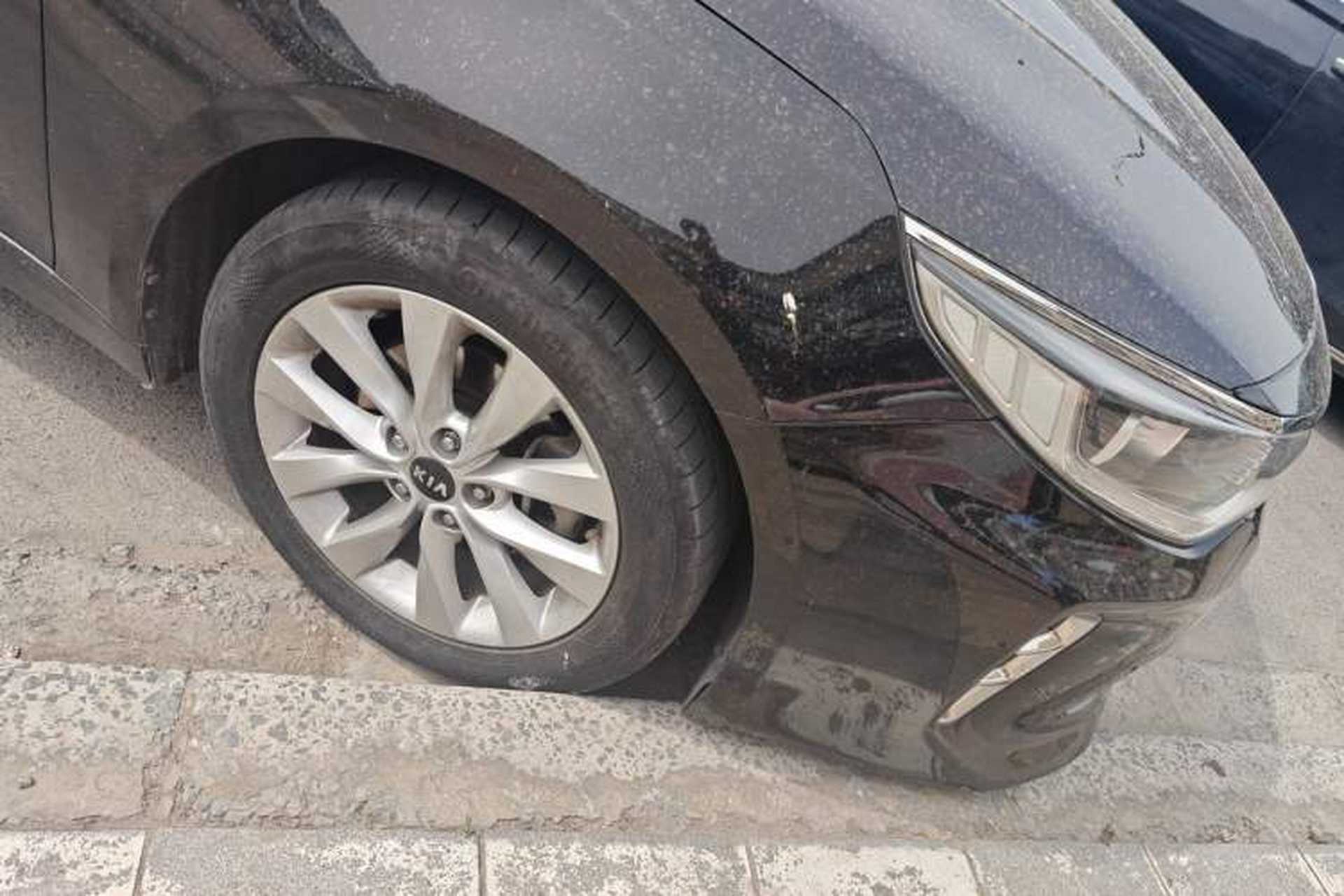 Used Kia K5 2016 1.6T Automatic LUX Right Front Wheel Hub