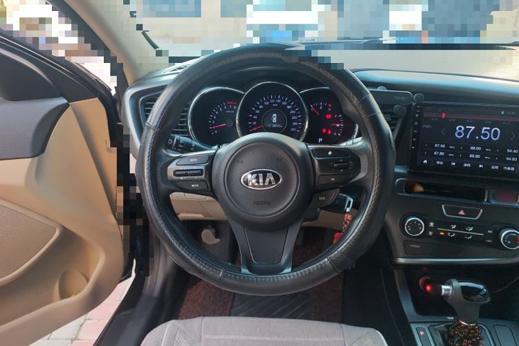 Used Kia K5 2016 2.0L Automatic GL Steering Wheel