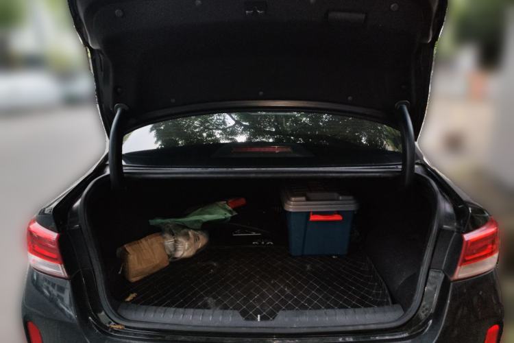 Used Kia K5 2016 2.0L Hybrid GLS Trunk
