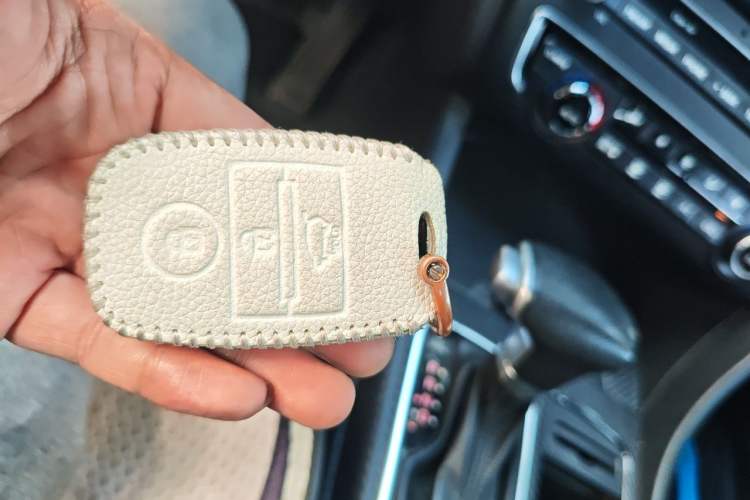Used Kia K5 2016 2.0L Hybrid GLS Vehicle Key