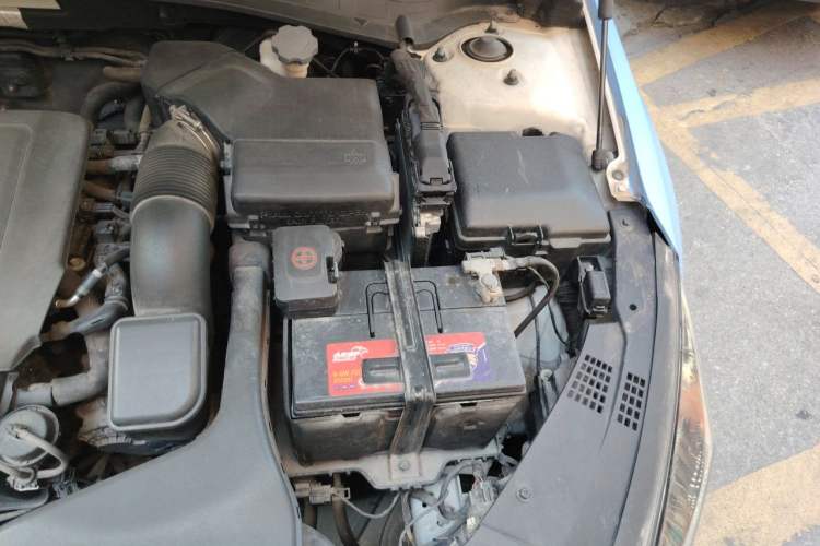 Used Kia K5 2016 2.0L Automatic GLS Engine Bay Left