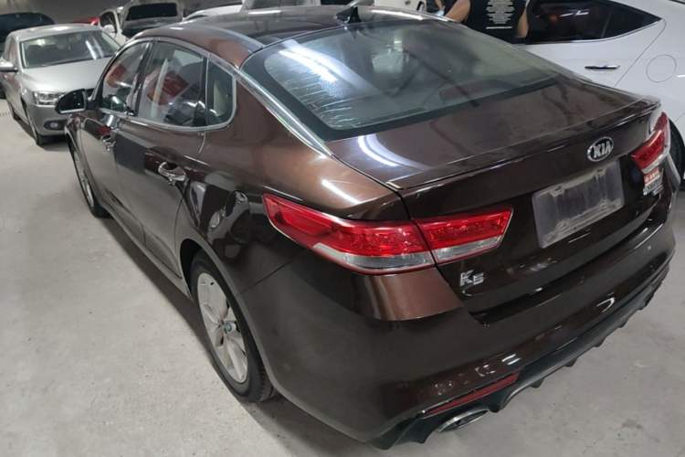 Used Kia K5 2016 1.6T Automatic LUX Exterior 2