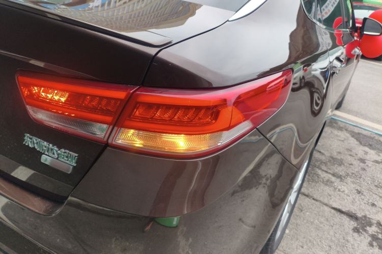 Used Kia K5 2016 1.6T Automatic LUX Exterior 6
