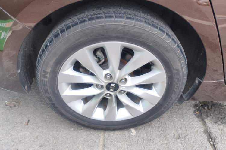 Used Kia K5 2016 1.6T Automatic LUX Exterior 8