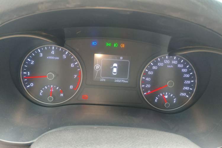 Used Kia K5 2016 1.6T Automatic LUX Instrument Cluster