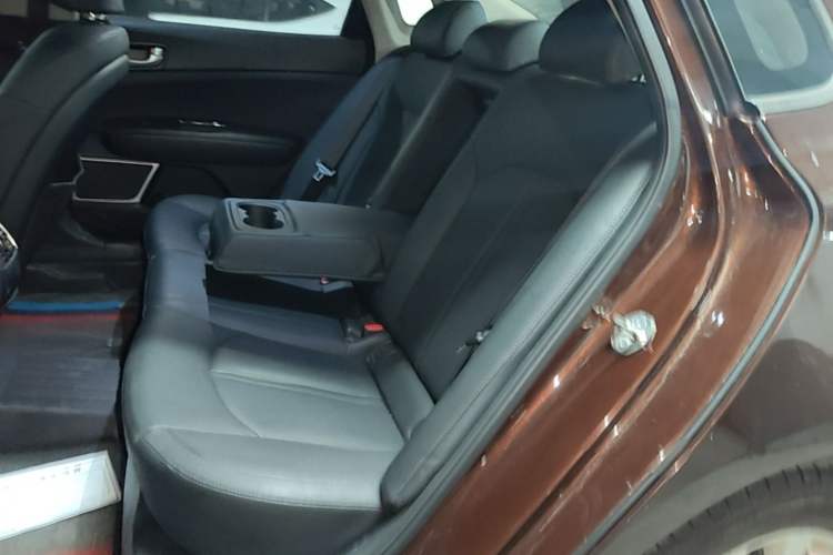 Used Kia K5 2016 1.6T Automatic LUX Left Rear Seat
