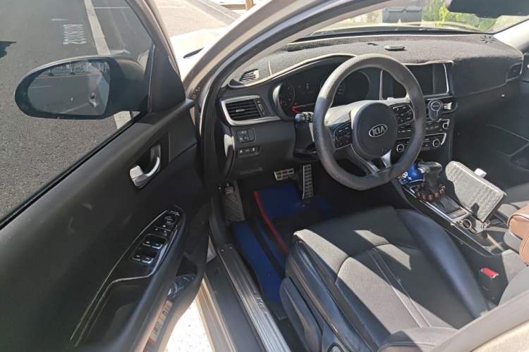 Used Kia K5 2016 1.6T Automatic LUX Driver Seat