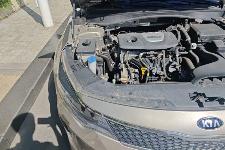 Used Kia K5 2016 1.6T Automatic LUX Engine Bay Right