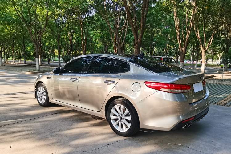 Used Kia K5 2016 1.6T Automatic LUX Exterior 3